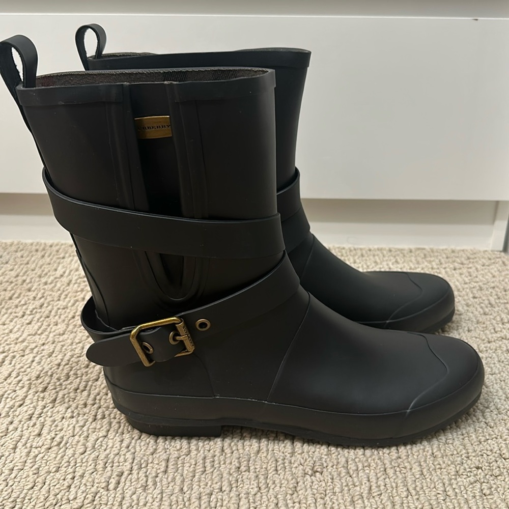 Burberry Rainboots